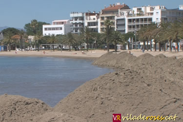 Platja Nova de Roses