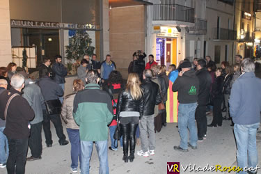 Roses dóna suport a Carme Forcadell