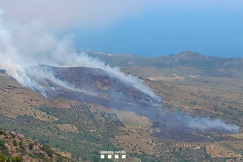 Incendi a Cadaqués