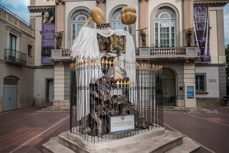Monument a Francesc Pujols